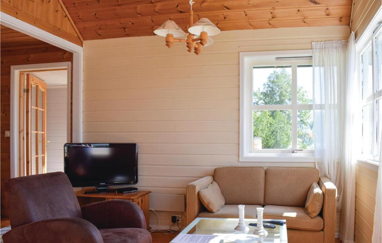 3 Bedroom Lovely Home In Vallavik Vangsbygd Buitenkant foto