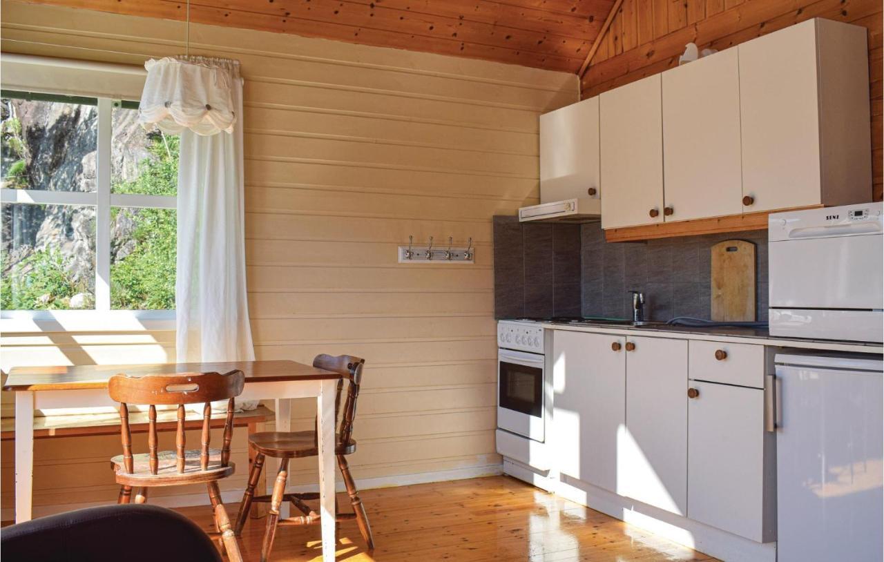 3 Bedroom Lovely Home In Vallavik Vangsbygd Buitenkant foto